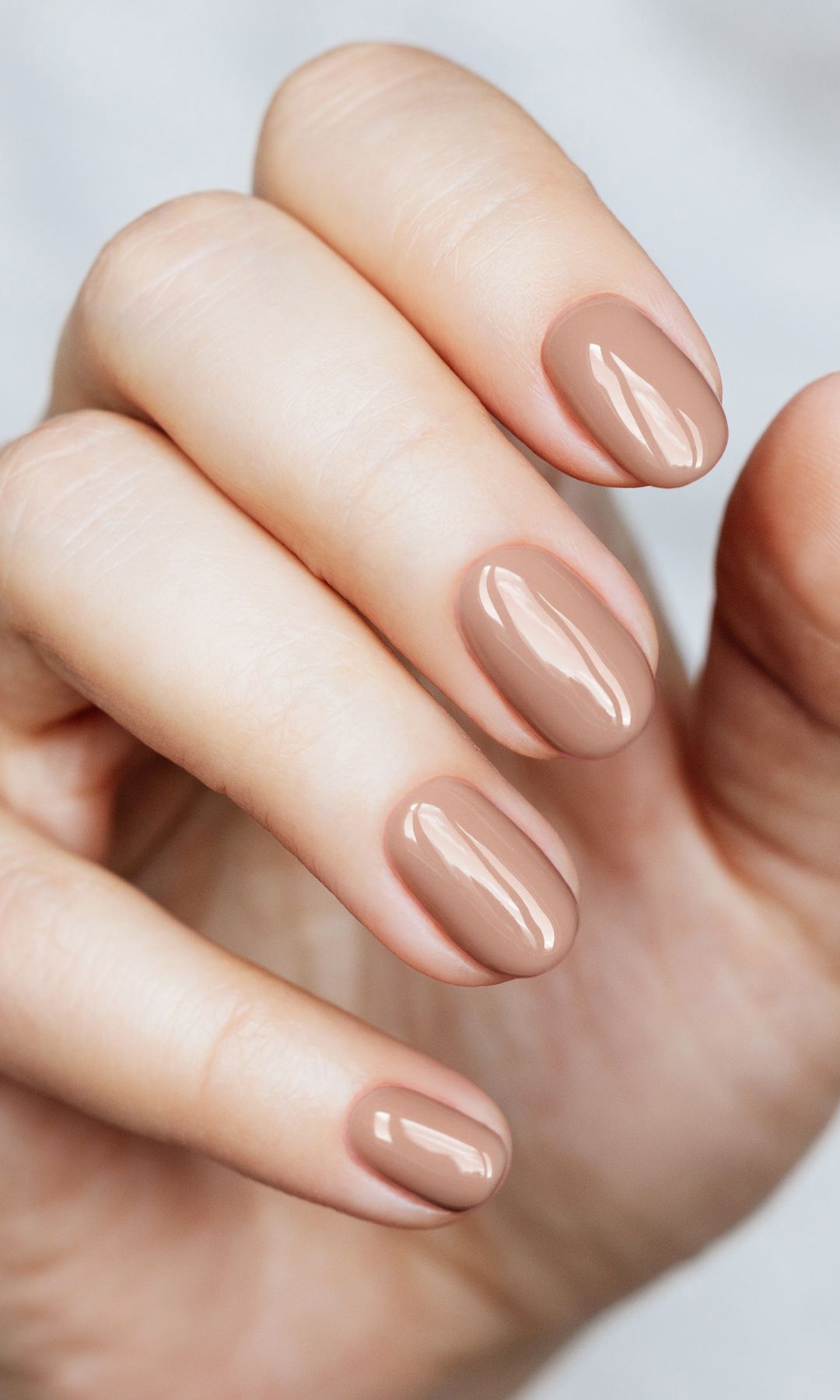 Short Oval Light Warm Beige Nails — Mocha Nails