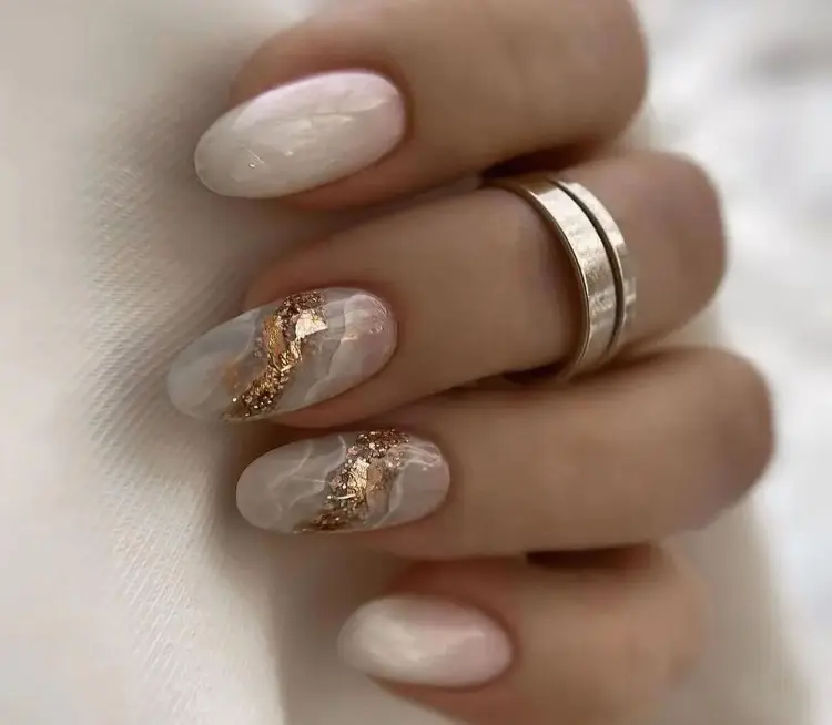 Off-White Pearl Marble Gold Foil Accents — Winter Marble Nails