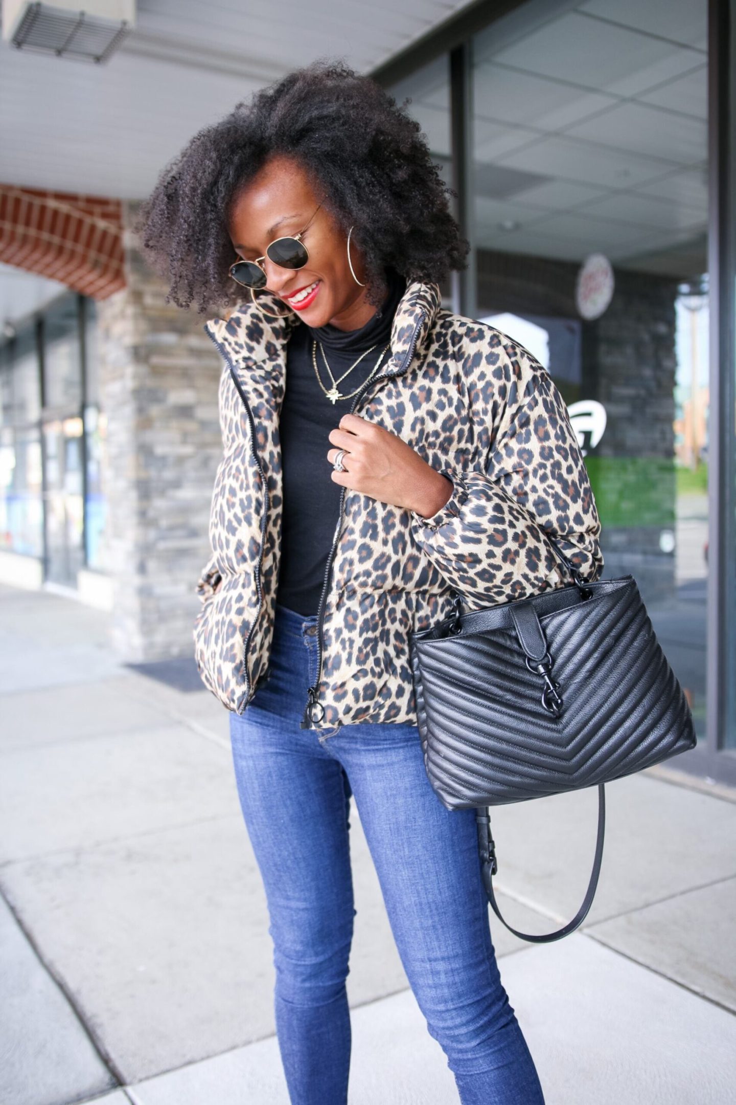 Puffer Leopard Coat with Black Turtleneck and Denim Puffer Leopard Coat with Black Turtleneck and Denim — Leopard Coat Outfits