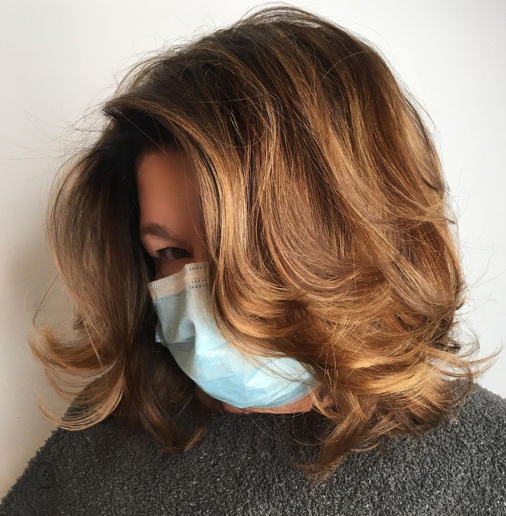 Layered Lob With Caramel Balayage — Winter Haircuts for Plus Size Women