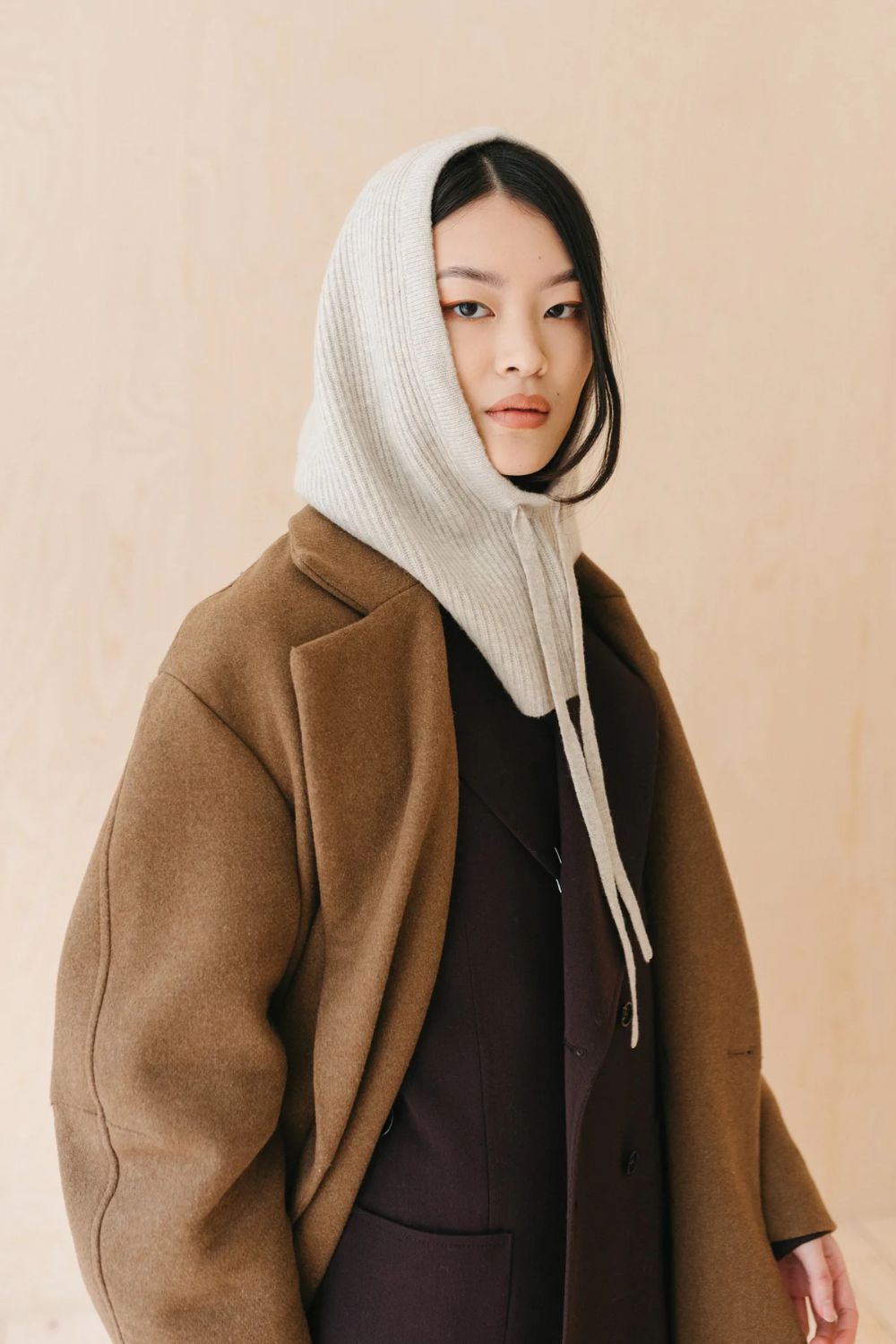 Oversized Wool Coat and Blazer for Chic Layering — Iceland Winter Outfits