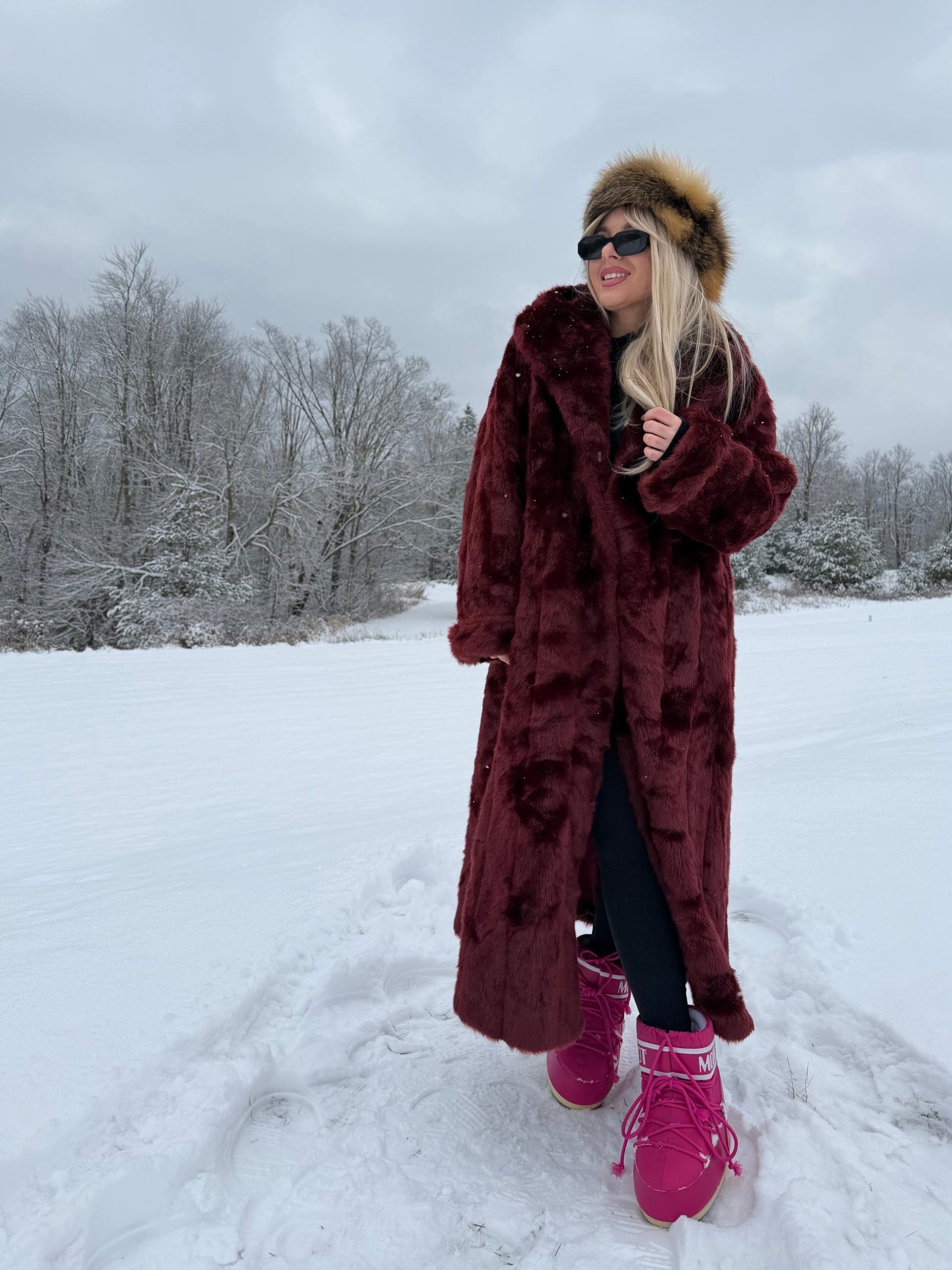 Burgundy Faux Fur Coat for Cozy Winter Style — Faux Fur Coat Outfits