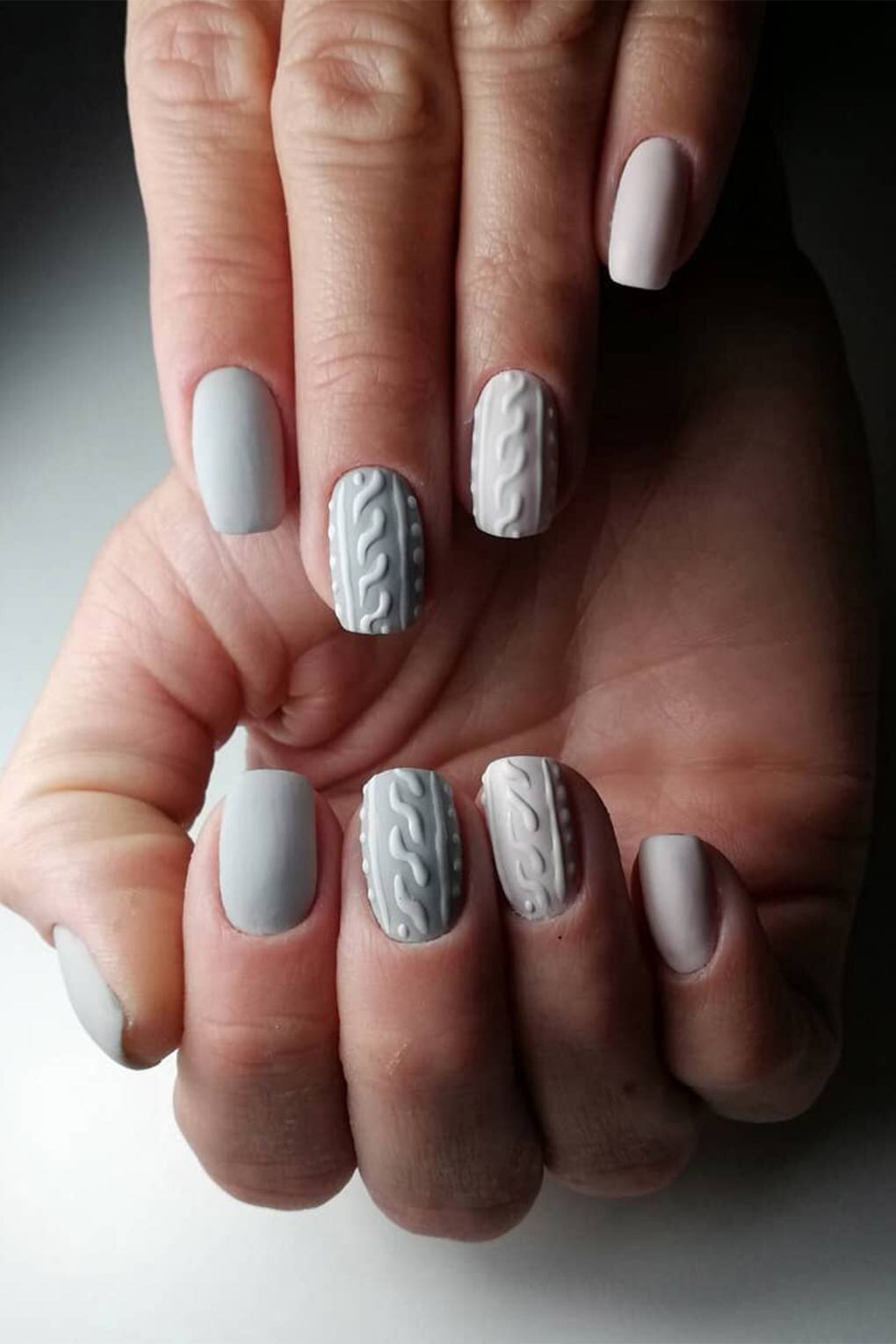 Cozy Matte Cable Knit Nails Cozy Matte Cable Knit Nails — Minimalist Winter Nails