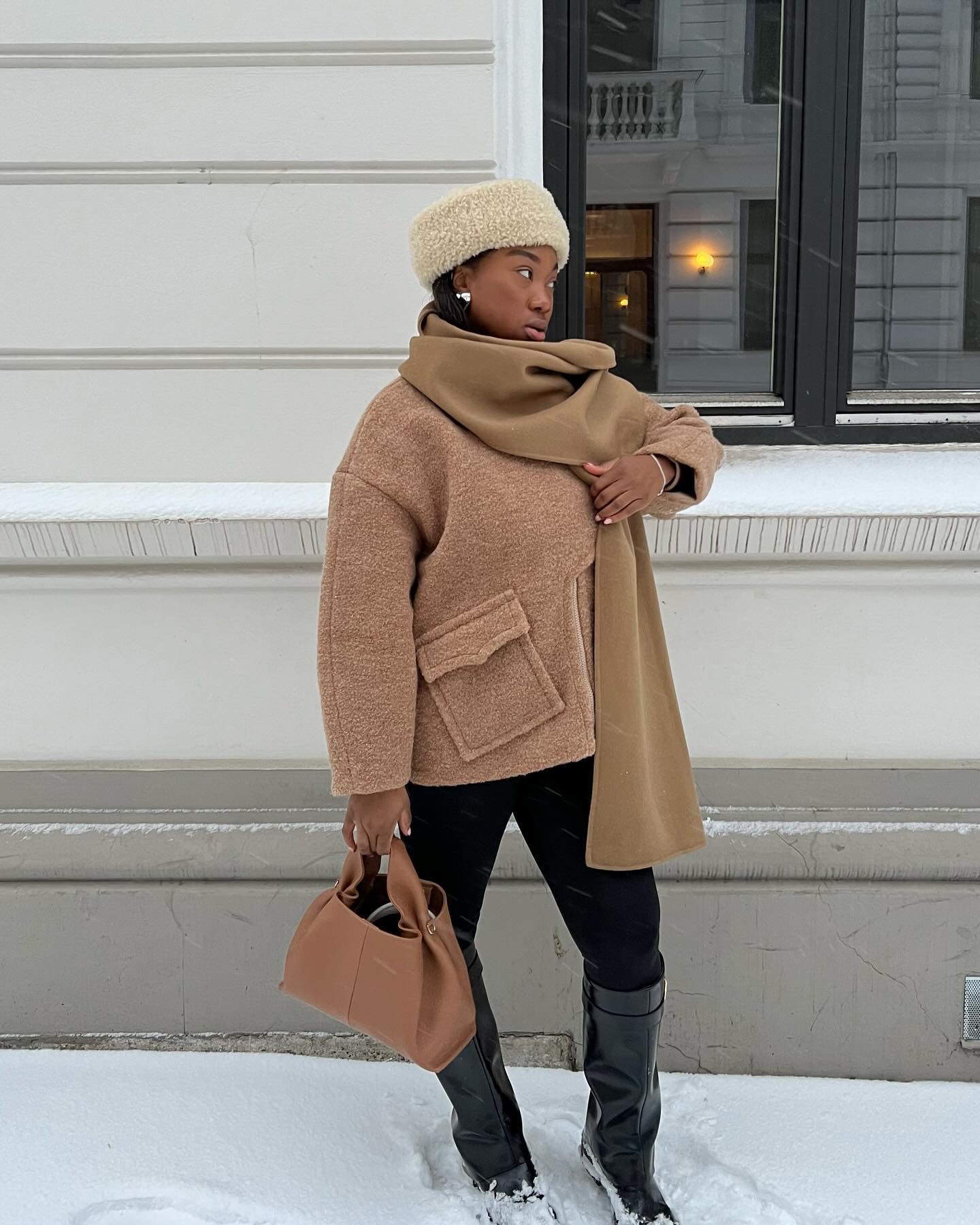 Cropped Camel Teddy Jacket with Fur Hat for Winter City Style — Europe Winter Outfits