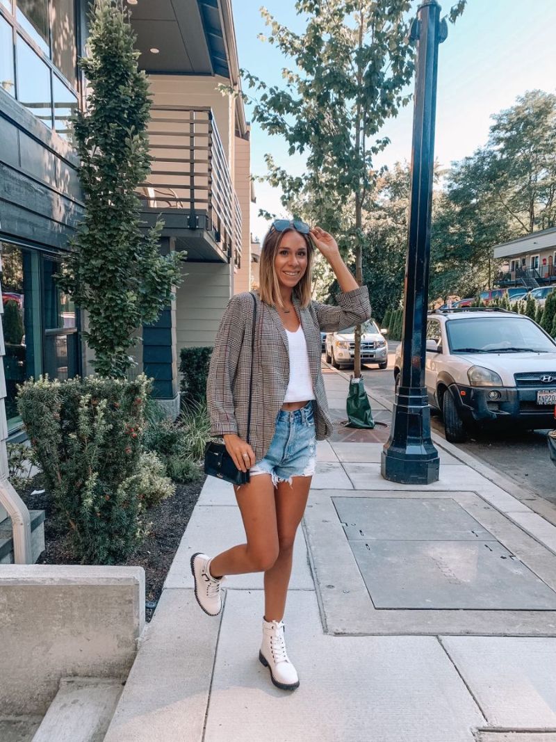 Summer Casual with White Combat Boots and Denim Shorts Summer Casual with White Combat Boots and Denim Shorts — Combat Boots Outfits