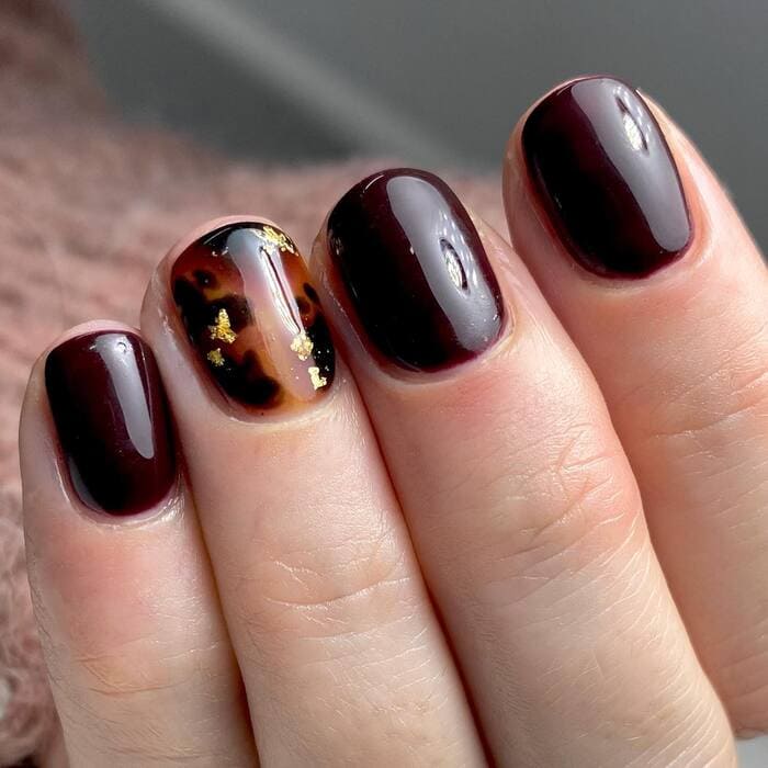 Dark Brown Tortoiseshell Accent Dark Brown Tortoiseshell Accent — Dark Winter Nails