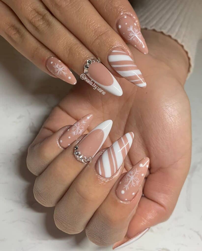 Glossy Visual Idea — Winter French Tip Nails
