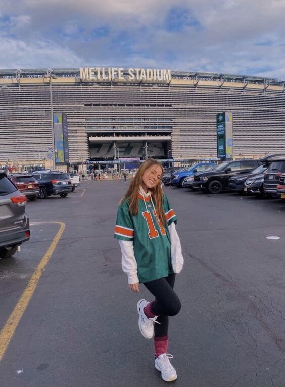 Layered Team Jersey and Long-Sleeve for Sporty Comfort Layered Team Jersey and Long-Sleeve for Sporty Comfort — Cold Weather Game Day Outfits