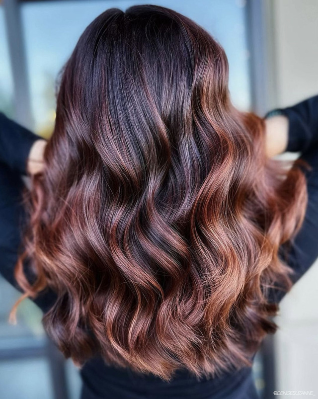 Dark Brown With Reddish-Brown Balayage Dark Brown With Reddish-Brown Balayage — Winter Brown Hair Colors