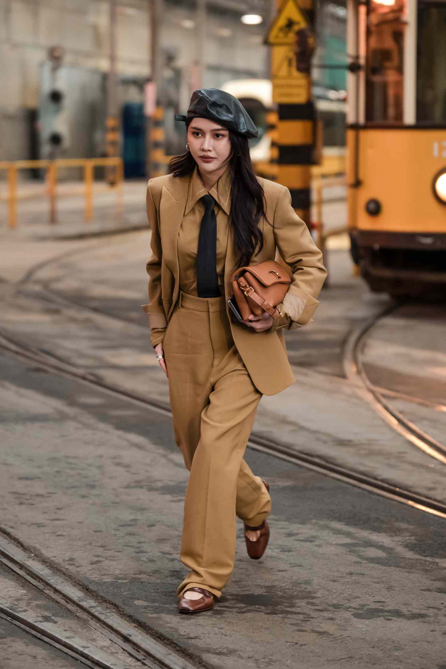 Androgynous Tan Suit with a Black Leather Beret Androgynous Tan Suit with a Black Leather Beret — Beret Outfits