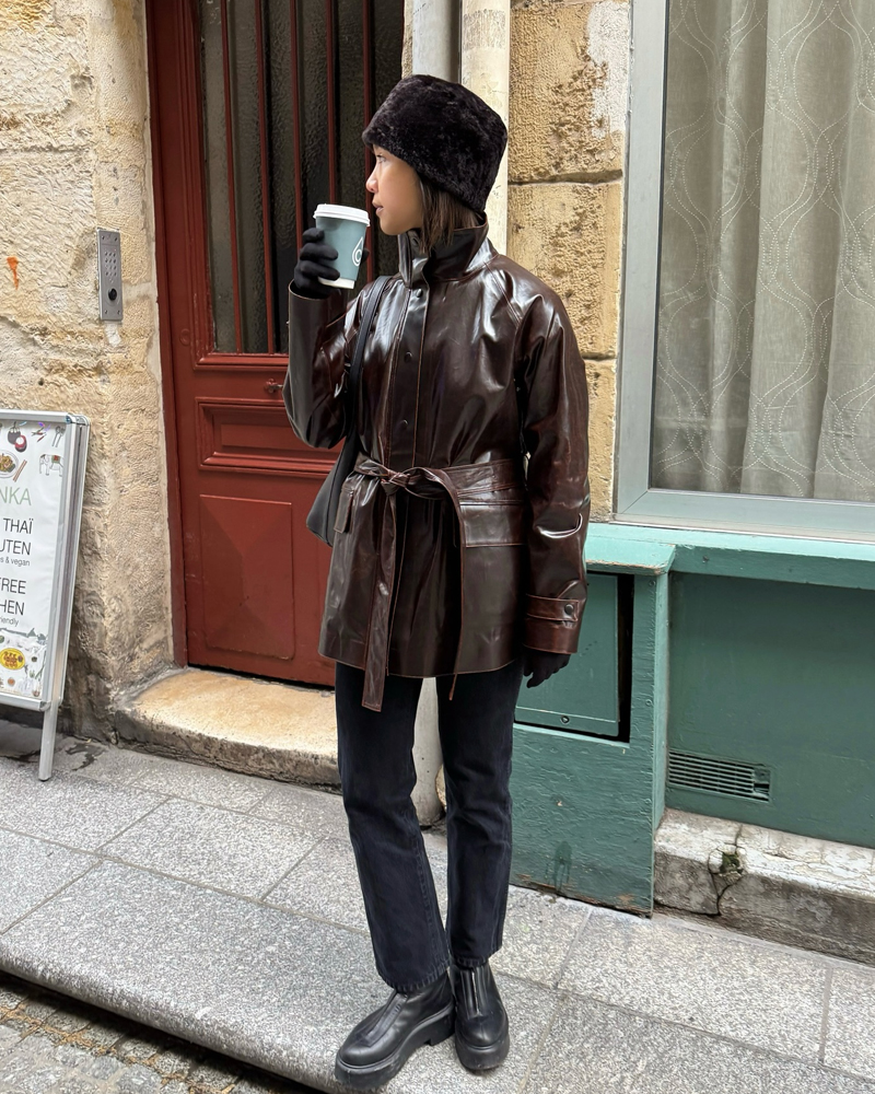 Brown Leather Jacket with Fur Hat for Urban Cool — Deep Winter Outfits