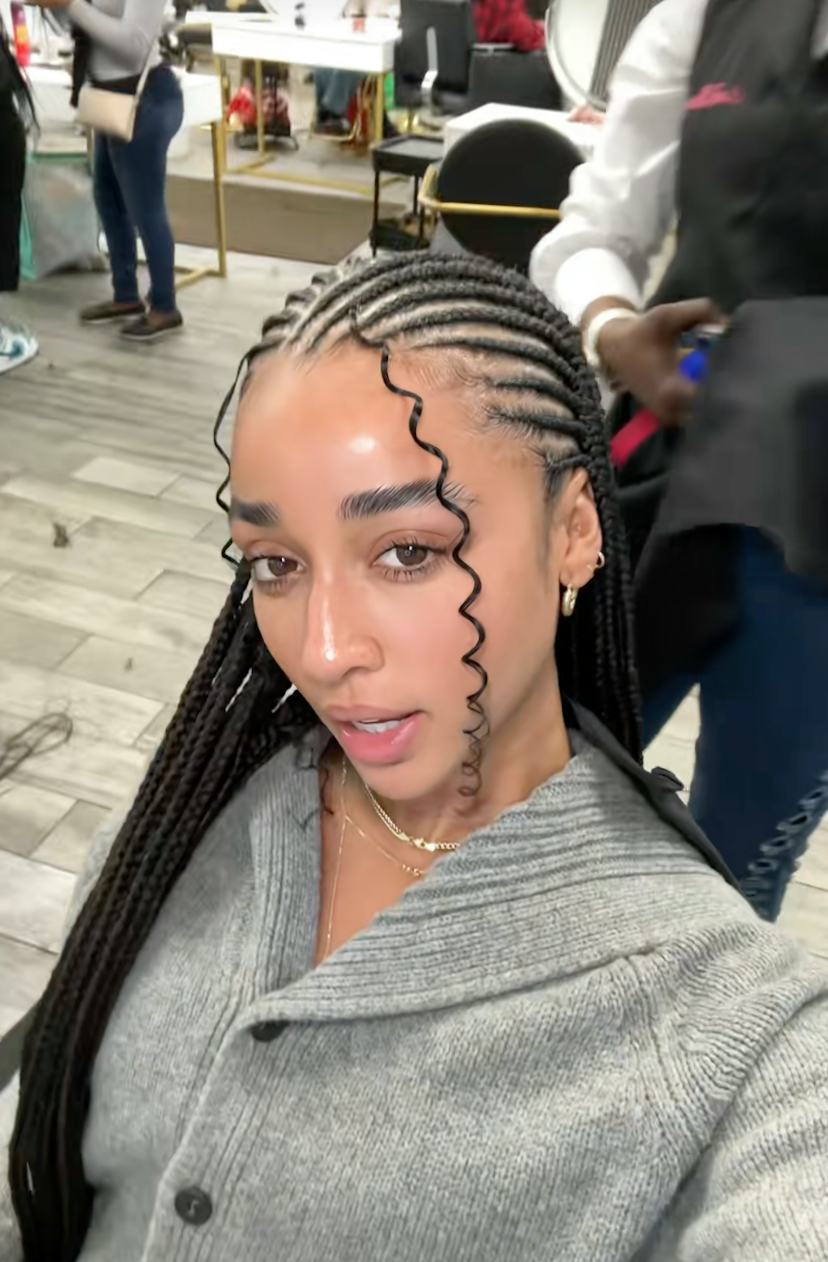 Fulani Braids With Face-Framing Tendrils — Winter Braid Colors for Black Women