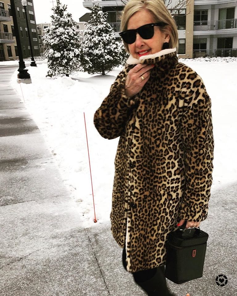 Statement Leopard Print Faux Fur Coat for Bold Casual Style Statement Leopard Print Faux Fur Coat for Bold Casual Style — Casual Winter Outfits for Women Over 50
