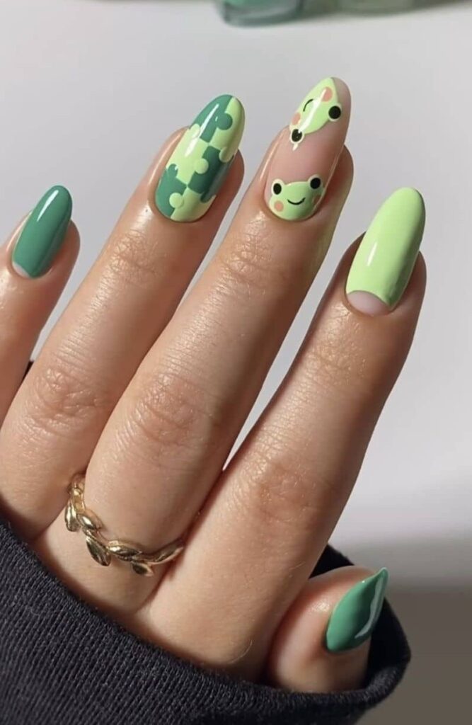 Green Frogs and Puzzle Pieces Oval Nails Green Frogs and Puzzle Pieces Oval Nails — green nail designs