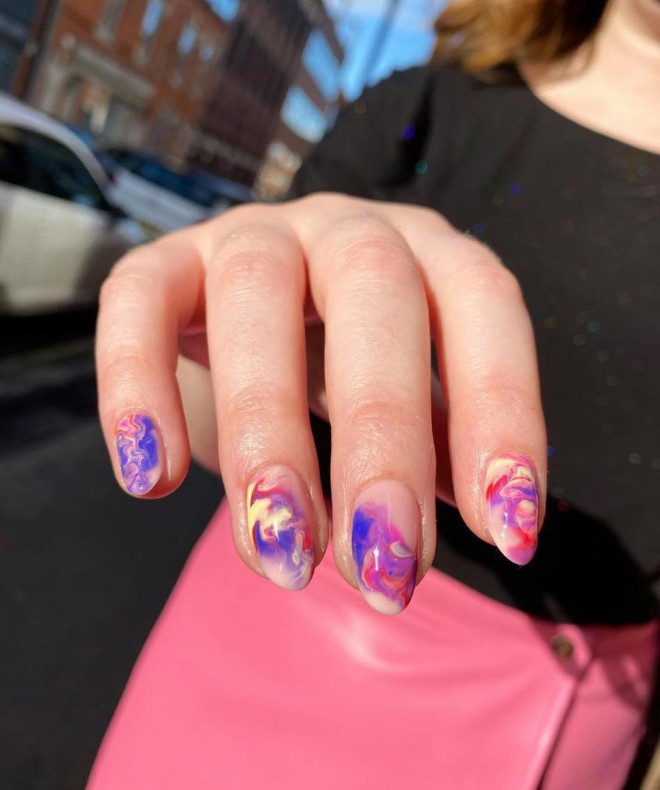 Vibrant Abstract Marble Oval Nails — Winter Marble Nails