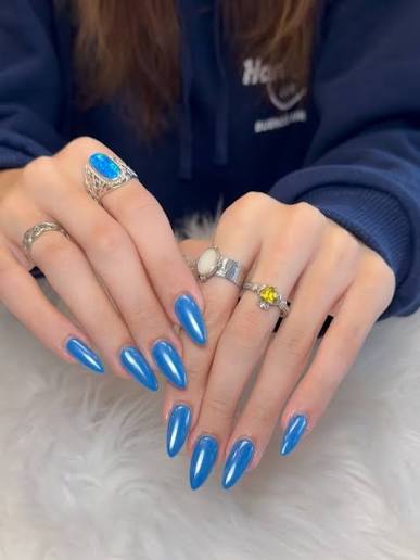 Sheer Light Blue Polka Dots Sheer Light Blue Polka Dots — blue nail inspo