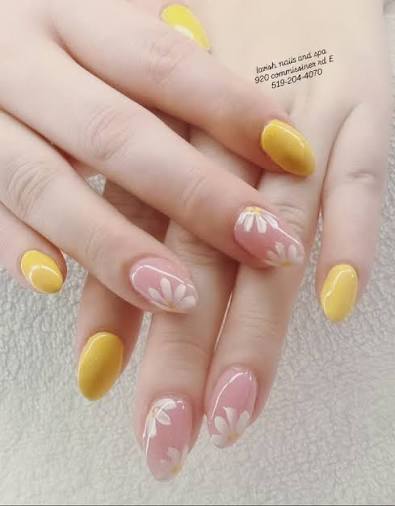 Short Oval Yellow with White Flower Decals Short Oval Yellow with White Flower Decals — yellow nail designs