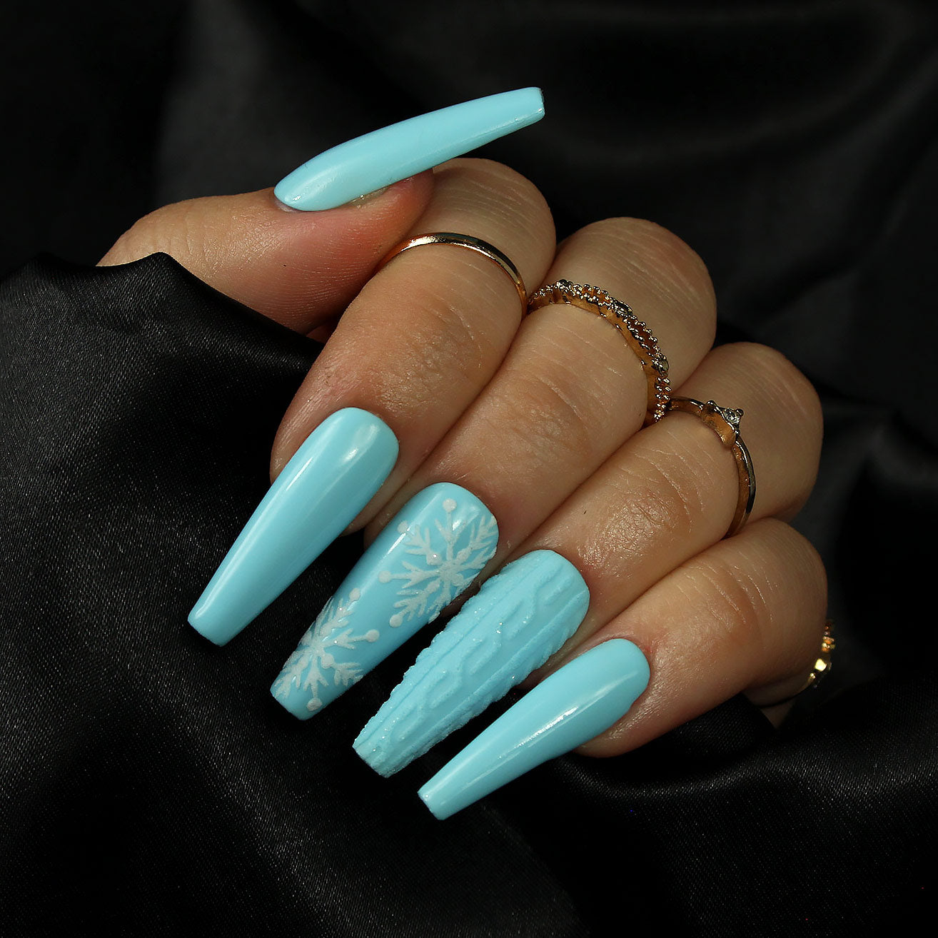 Textured Cable Knit Icy Blue — Icy Blue Nails