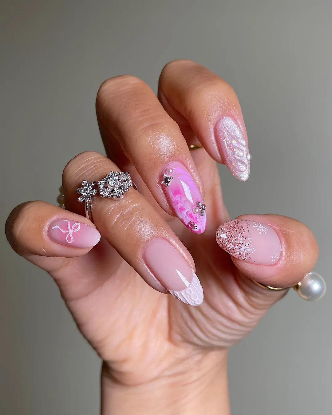 Winter Christmas Visual Idea — Winter French Tip Nails
