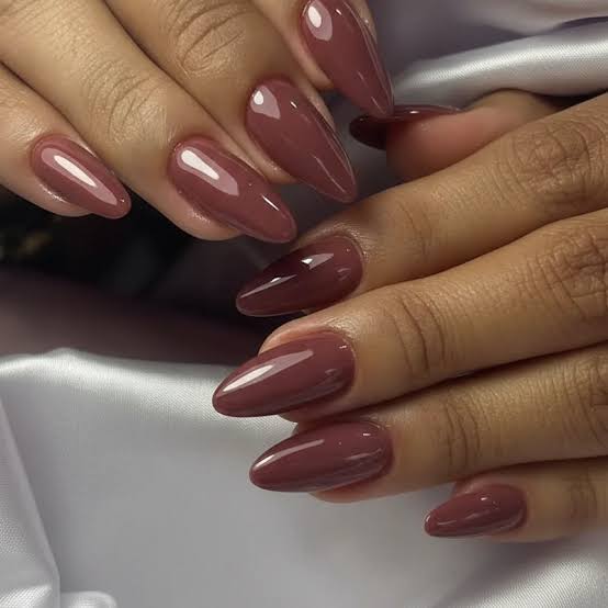 Glossy Mauve-Brown Almond Glossy Mauve-Brown Almond — Winter Acrylic Nail Colors