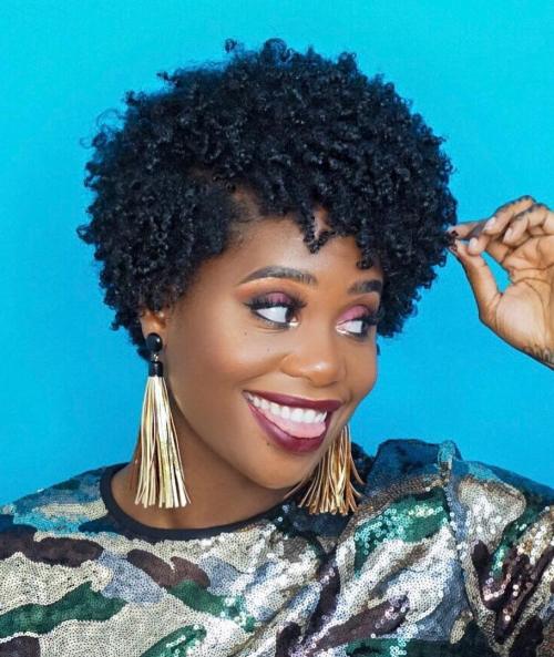 Short Layered Curly Hair With Side Fringe Short Layered Curly Hair With Side Fringe — Winter Haircuts for Black Women