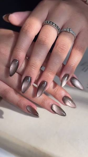 Subtle Gradient Brown Cat Eye Nails Subtle Gradient Brown Cat Eye Nails — brown nail designs