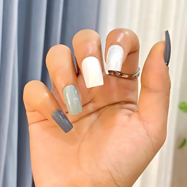 Muted Winter Color Block Glitter Long Square Nails Muted Winter Color Block Glitter Long Square Nails — Winter Square Nails