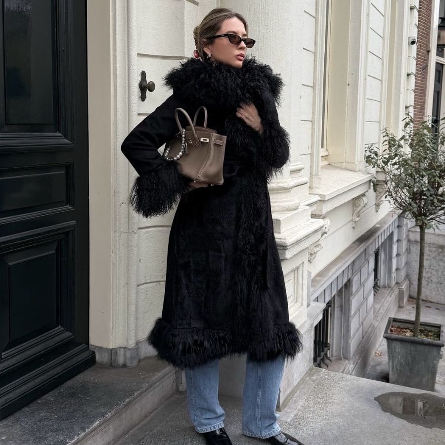 Dramatic Fur-Trimmed Coat with Straight-Leg Jeans Dramatic Fur-Trimmed Coat with Straight-Leg Jeans — Cold Weather Outfits