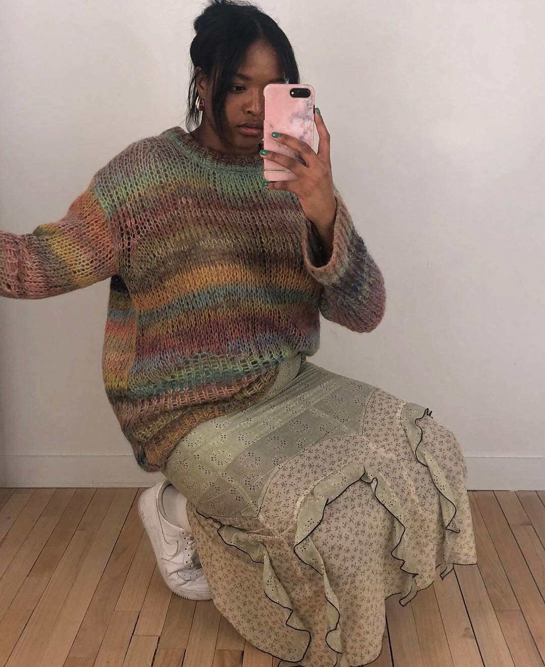 Artistic Knitwear: Oversized Sweater and Midi Skirt Artistic Knitwear: Oversized Sweater and Midi Skirt — Cabin Trip Outfits