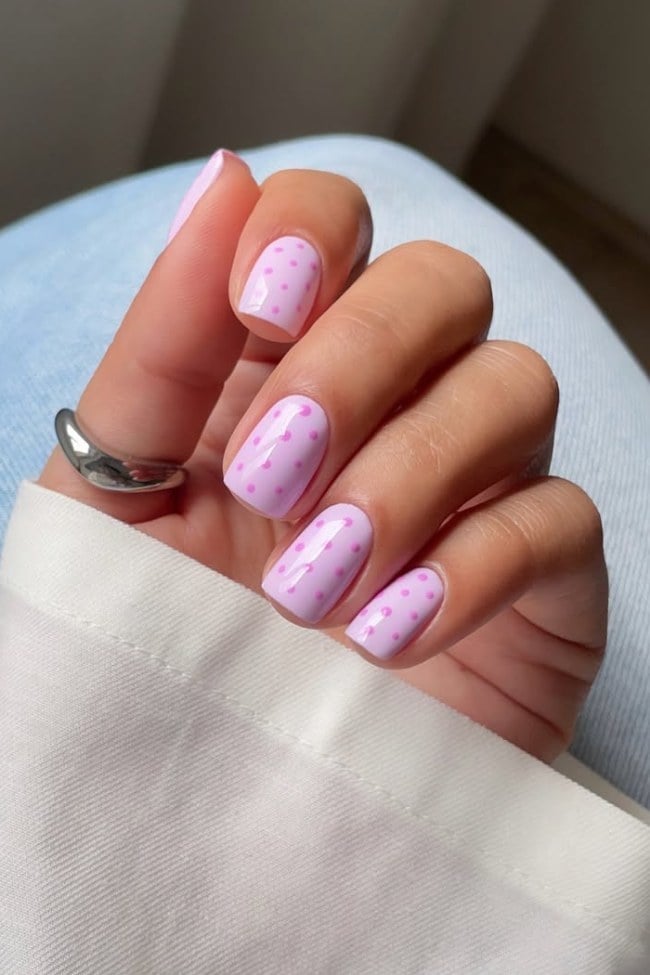 Short Square Lavender Pink Polka Dot Nails Short Square Lavender Pink Polka Dot Nails — Aesthetic Nails