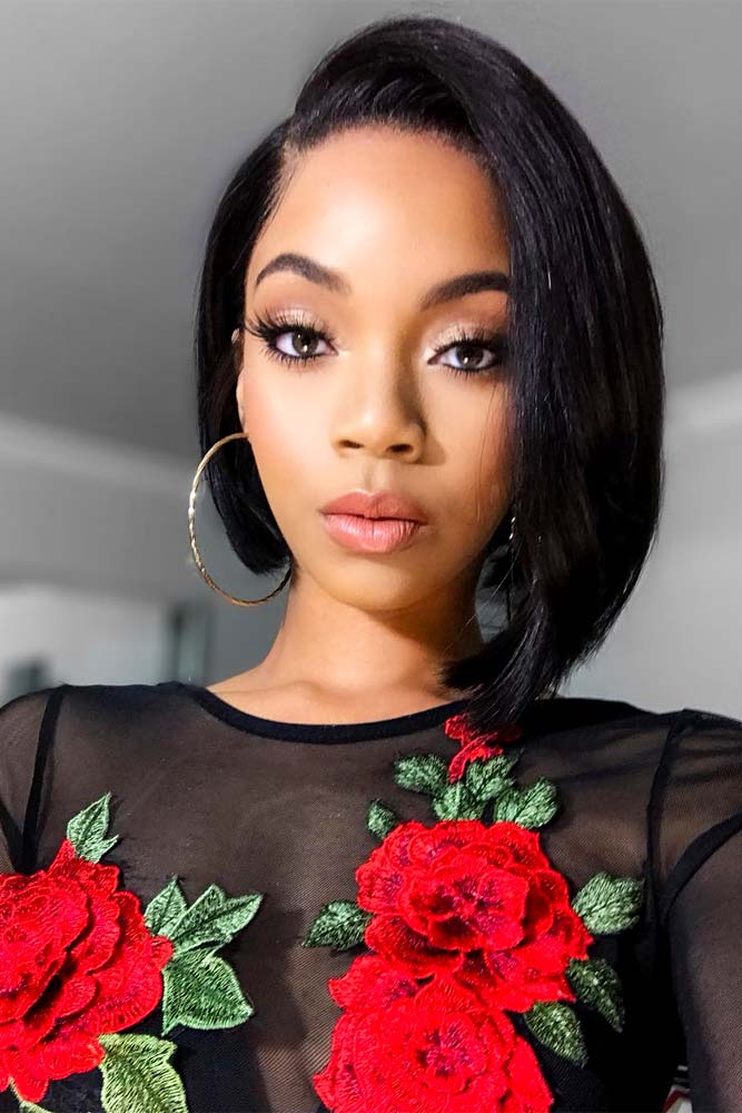 Sharp Black Asymmetrical Bob With Diagonal Line