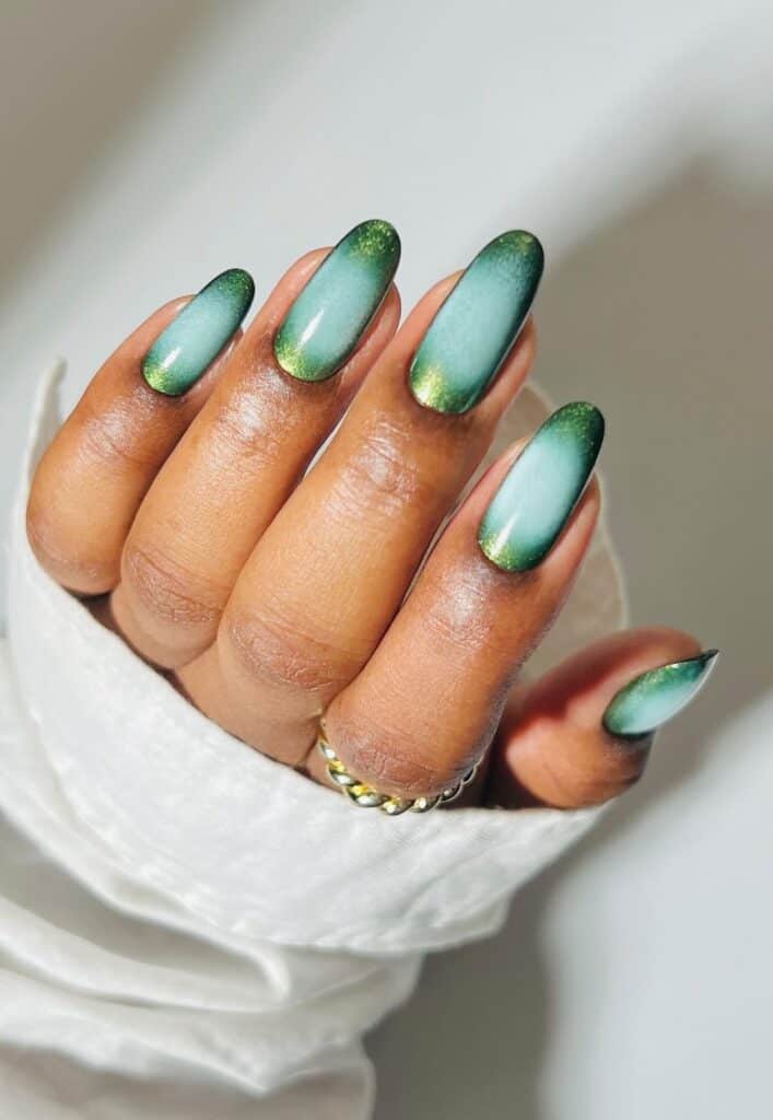 Teal Green Aura with Gold Glitter Medium Oval Nails Teal Green Aura with Gold Glitter Medium Oval Nails — Aura Nails