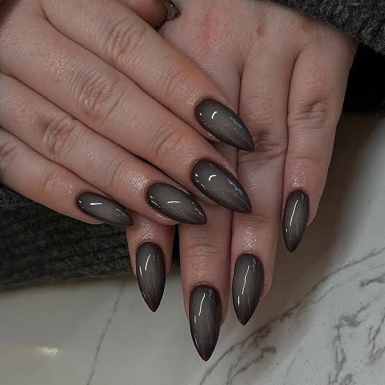 Dark Gray to Light Gray Aura Medium Almond Nails Dark Gray to Light Gray Aura Medium Almond Nails — Aura Nails