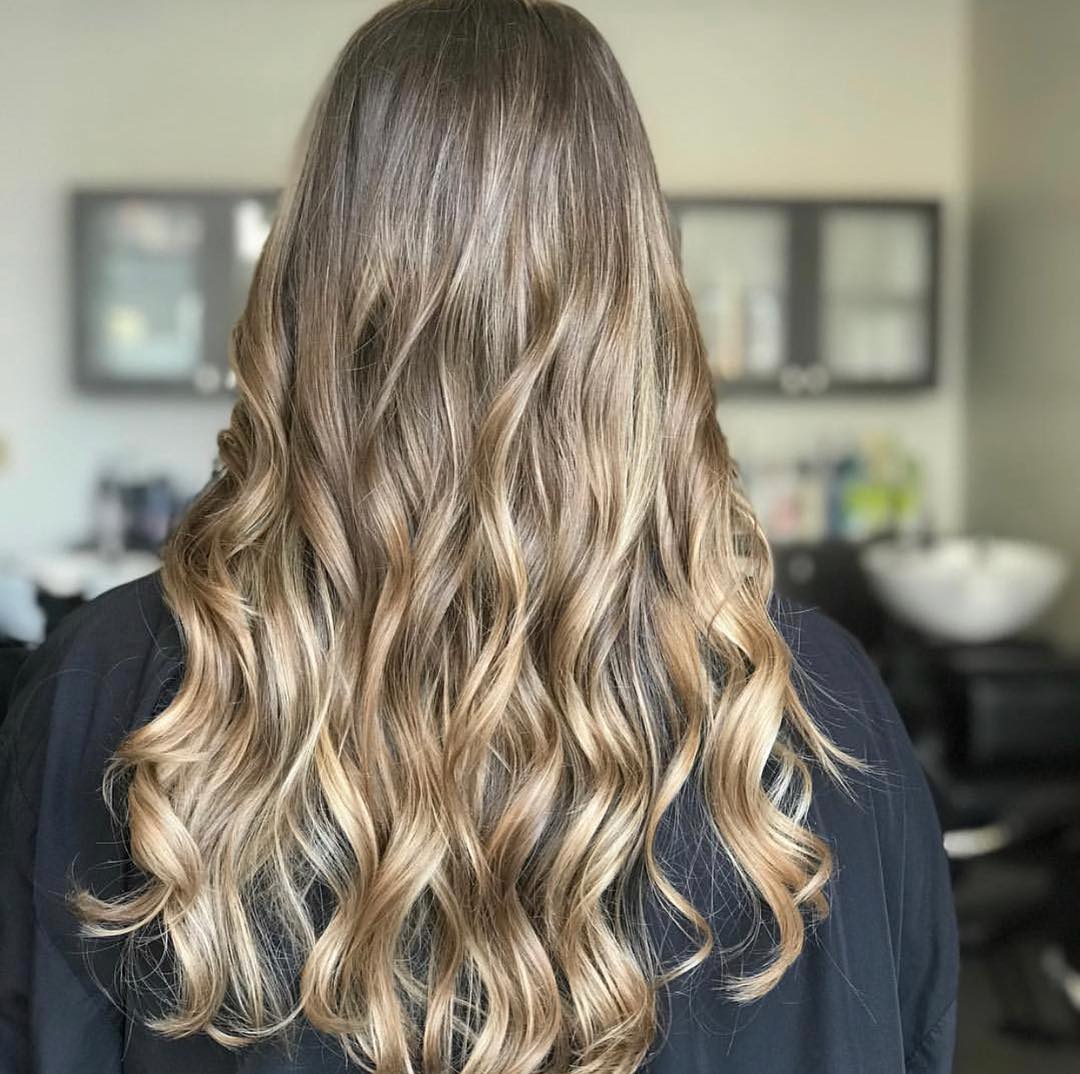 Mid-Back Neutral Blonde With Ash Blonde Highlights Mid-Back Neutral Blonde With Ash Blonde Highlights — Babylights
