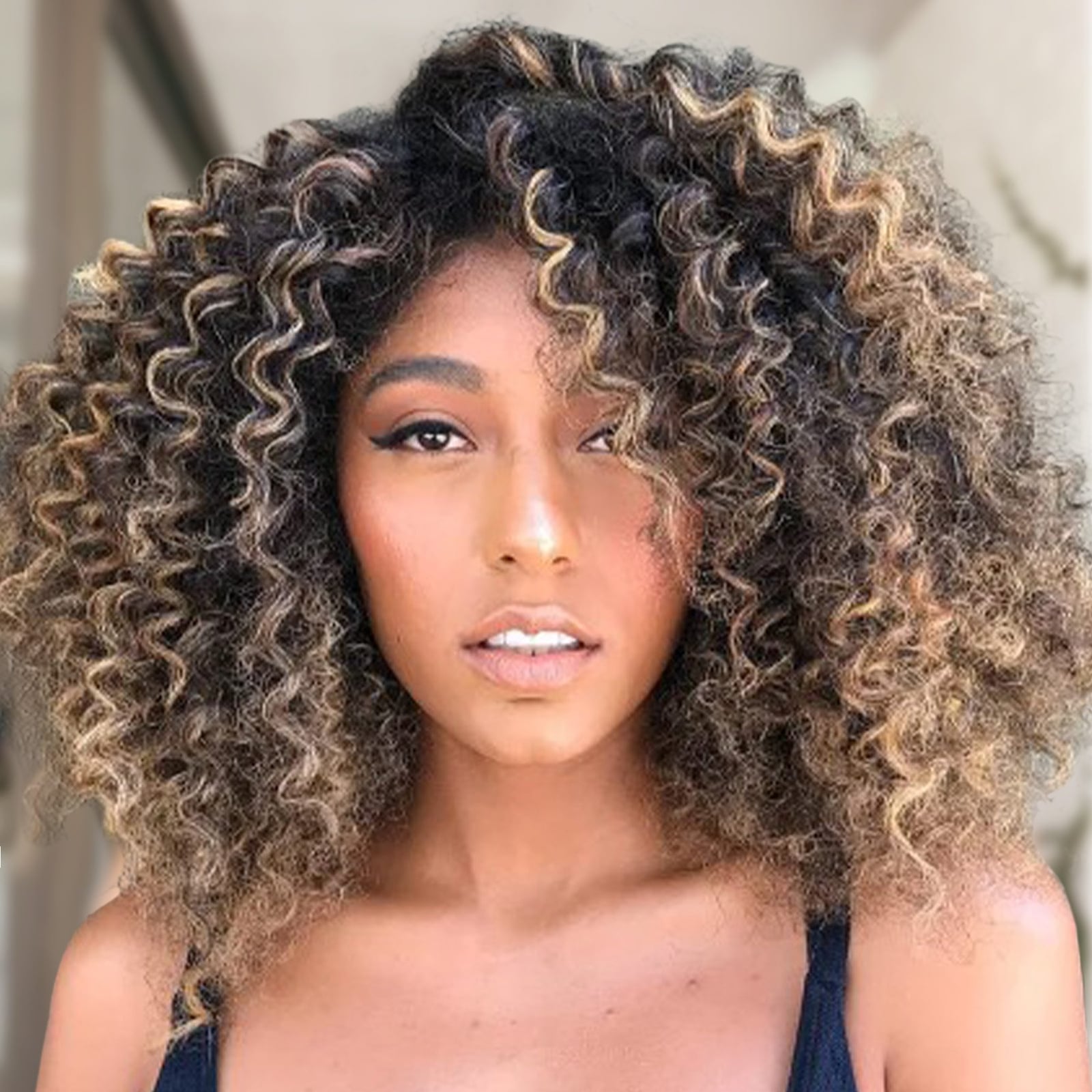 Collarbone Curly Hair With Caramel Balayage on Dark Brown Base Collarbone Curly Hair With Caramel Balayage on Dark Brown Base — Balayage Curly Hair