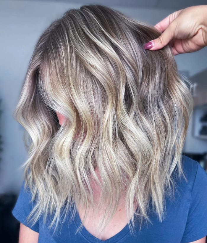 Collarbone Lob With Ash Blonde Balayage, Wavy Medium — Balayage Short Hair