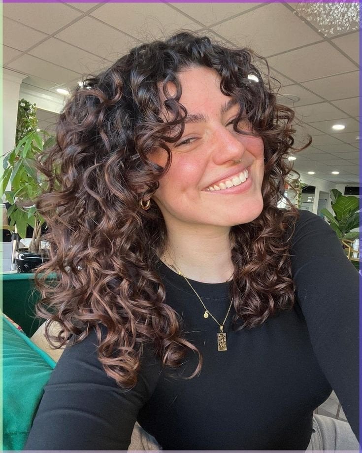 Collarbone Curly Hair With Auburn Highlights — Bangs for Curly Hair