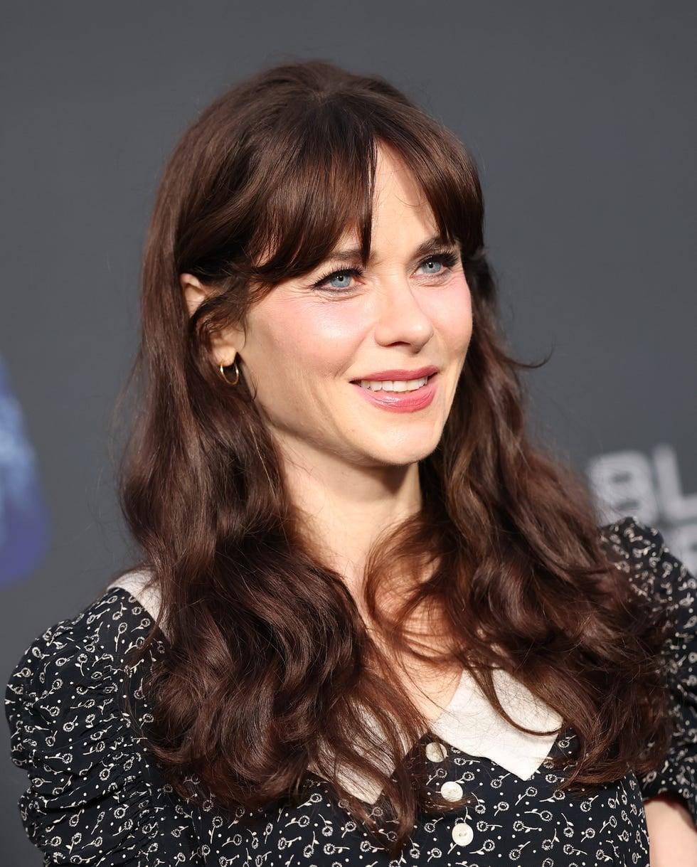 Collarbone Dark Brown Bardot Bangs