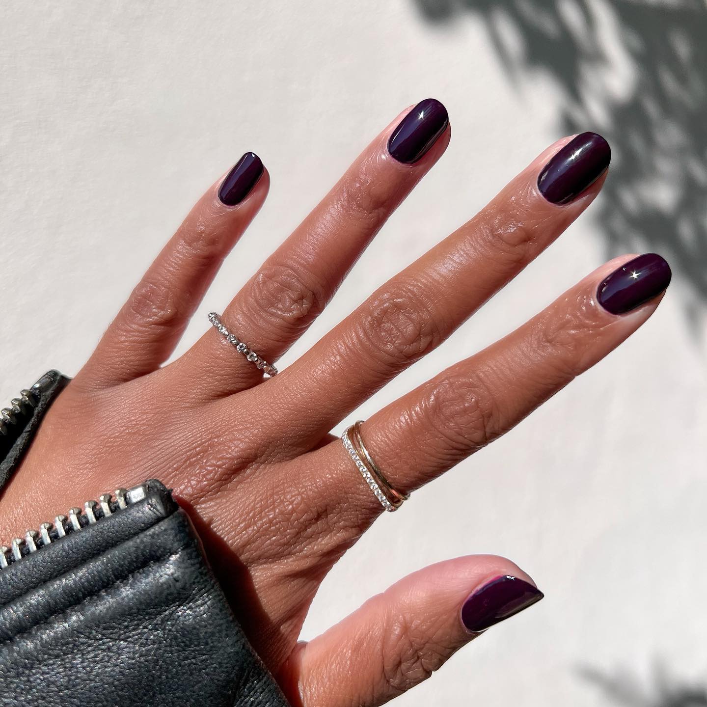 Short Oval Black Cherry Glossy Nails, Close-Up Take — Black Cherry Nails