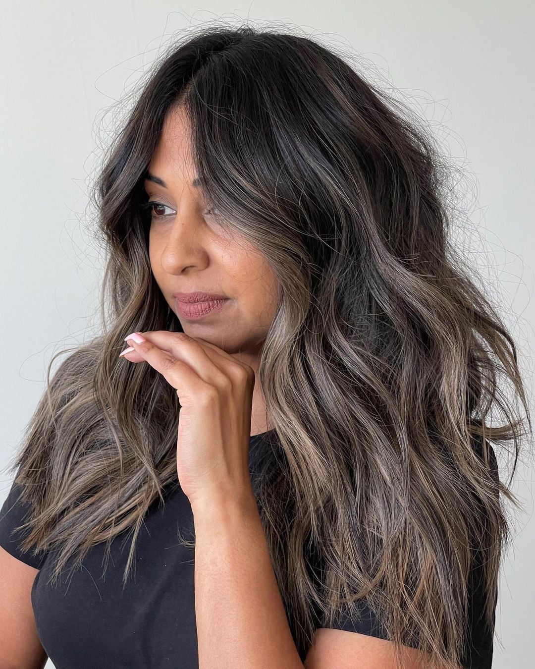Collarbone Black With Ash Brown Balayage Collarbone Black With Ash Brown Balayage — Black Hair Balayage