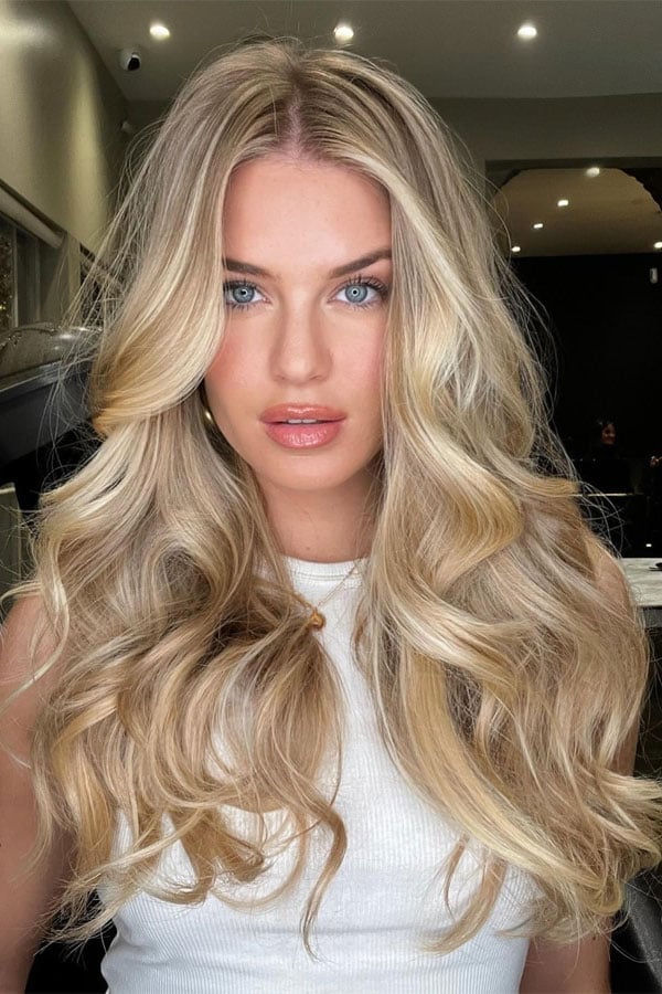 Mid-Back Butter Blonde Balayage With Loose Waves Mid-Back Butter Blonde Balayage With Loose Waves