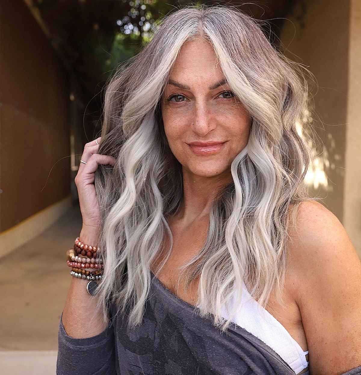 Collarbone Ash Blonde Highlights On Gray Base