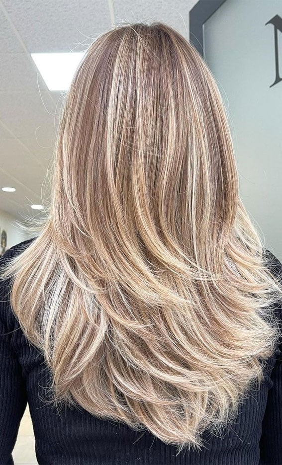 Mid-Back Honey Blonde With Contrast Highlights Mid-Back Honey Blonde With Contrast Highlights — Blonde with Highlights Hair