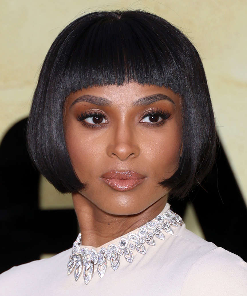 Sharp Blunt Bob With Straight Across Bangs Sharp Blunt Bob With Straight Across Bangs — Blunt Bangs