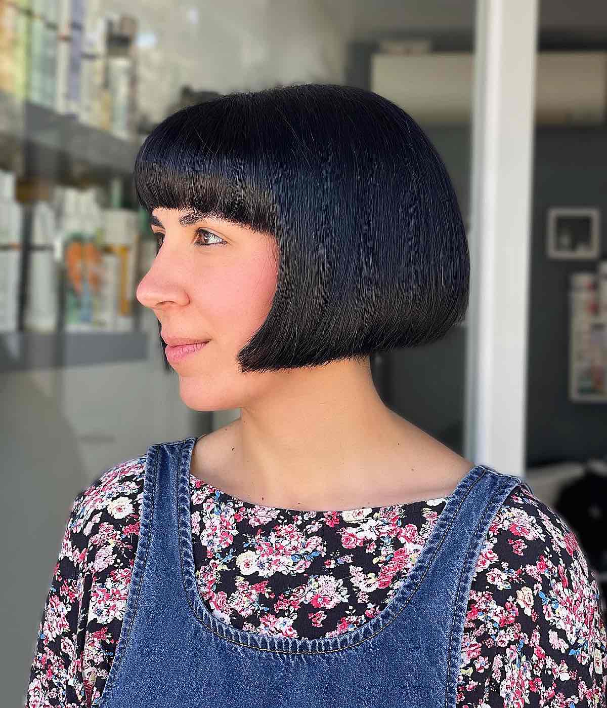 Ear Length Bob With Precise Blunt Bangs Ear Length Bob With Precise Blunt Bangs
