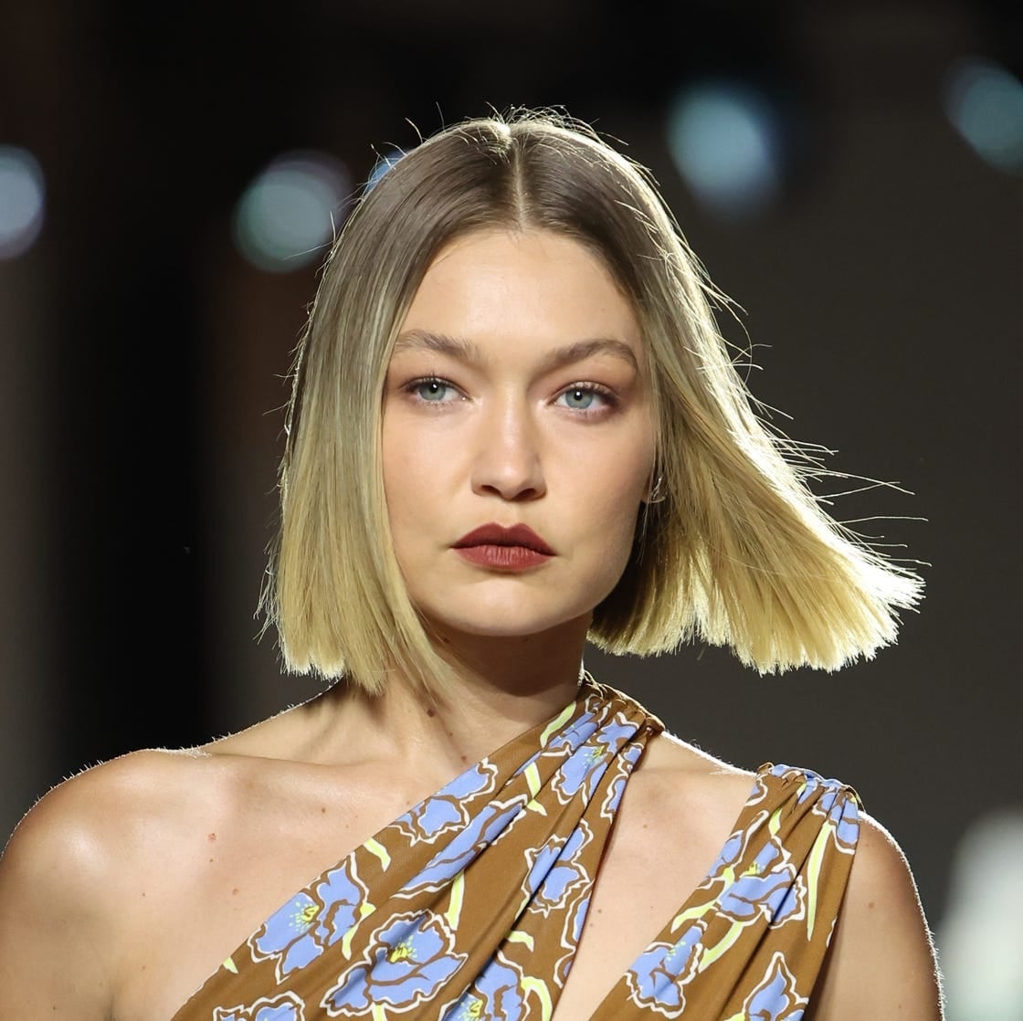 Blonde Jaw Length Bob With Blunt Ends Blonde Jaw Length Bob With Blunt Ends — Blunt Bob
