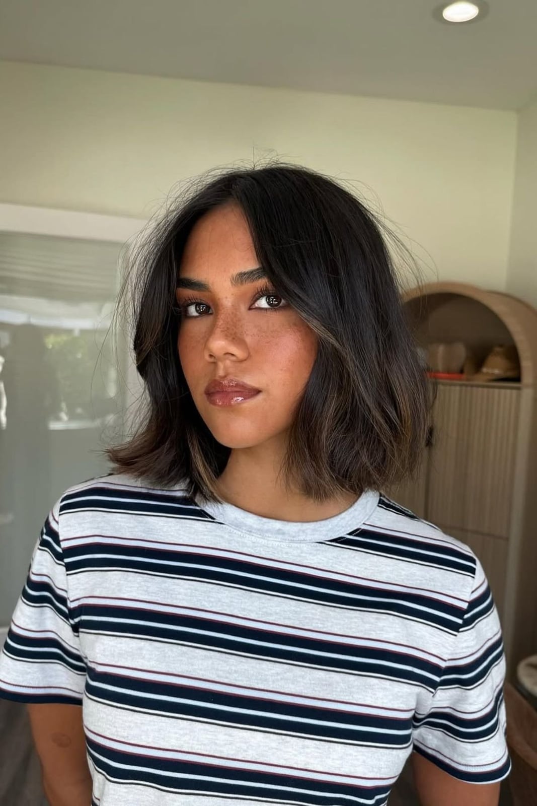 Collarbone Bob With Subtle Balayage Collarbone Bob With Subtle Balayage — Blunt Bob
