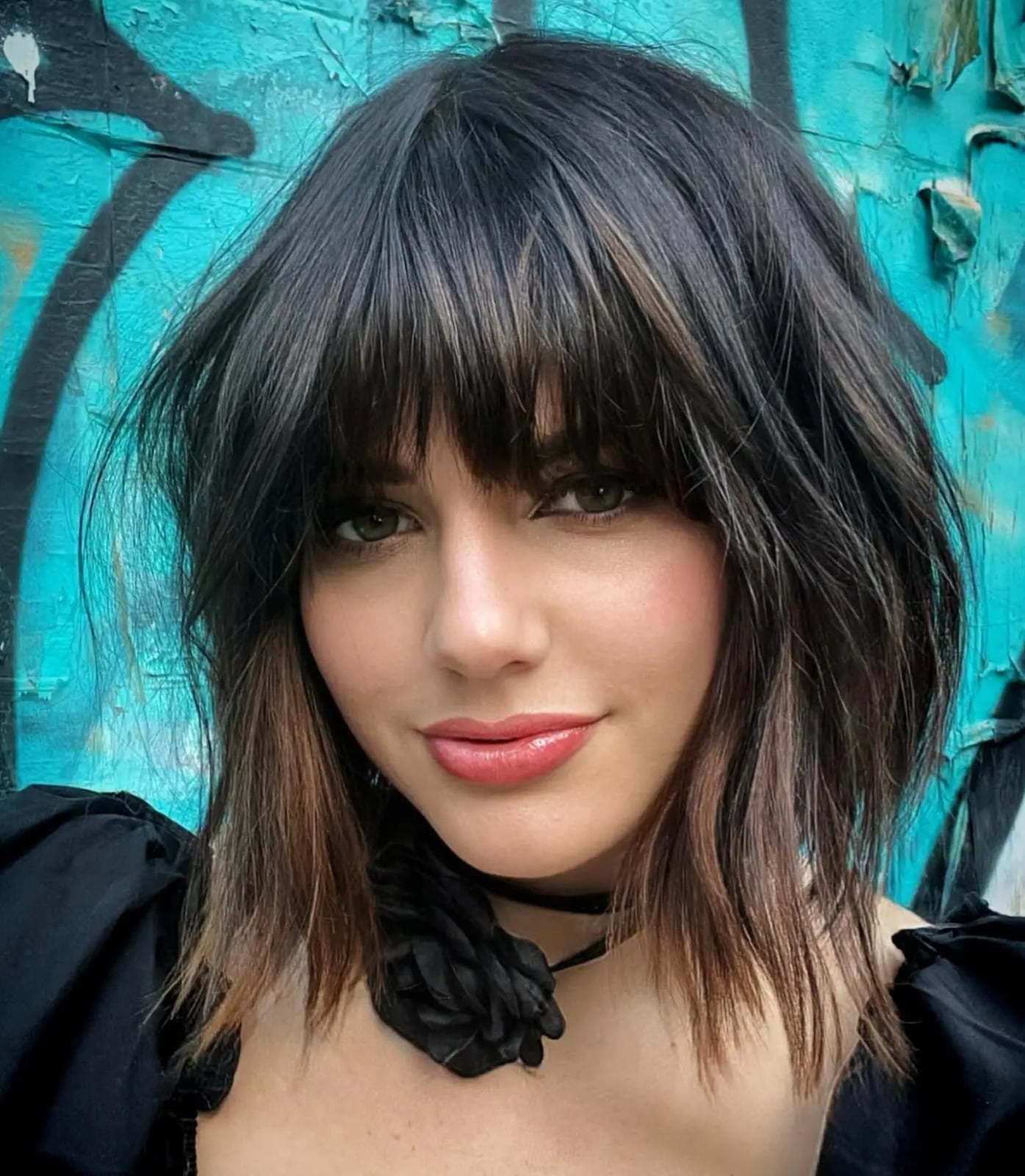 Short Textured Pixie With Side Swept Bangs — Bob for Round Face