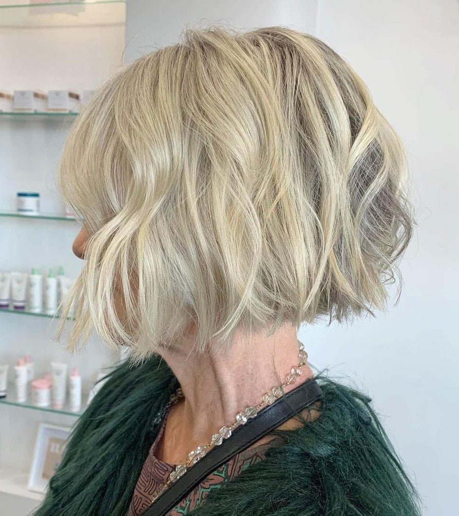Collarbone Bob With Textured Air-Dried Ends Collarbone Bob With Textured Air-Dried Ends — Bob for Women Over 60