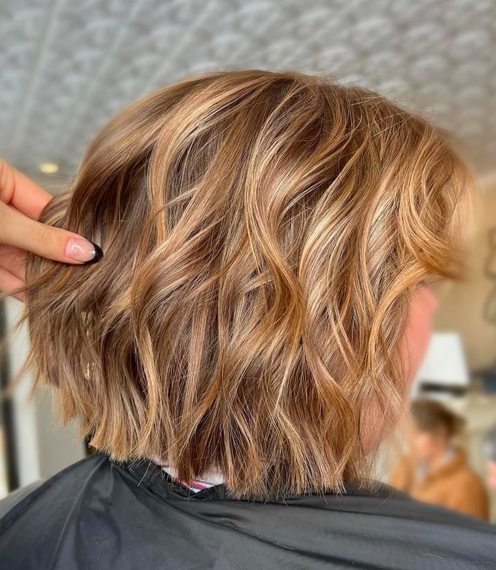 Collarbone Bob With Honey Balayage — Bob Haircuts